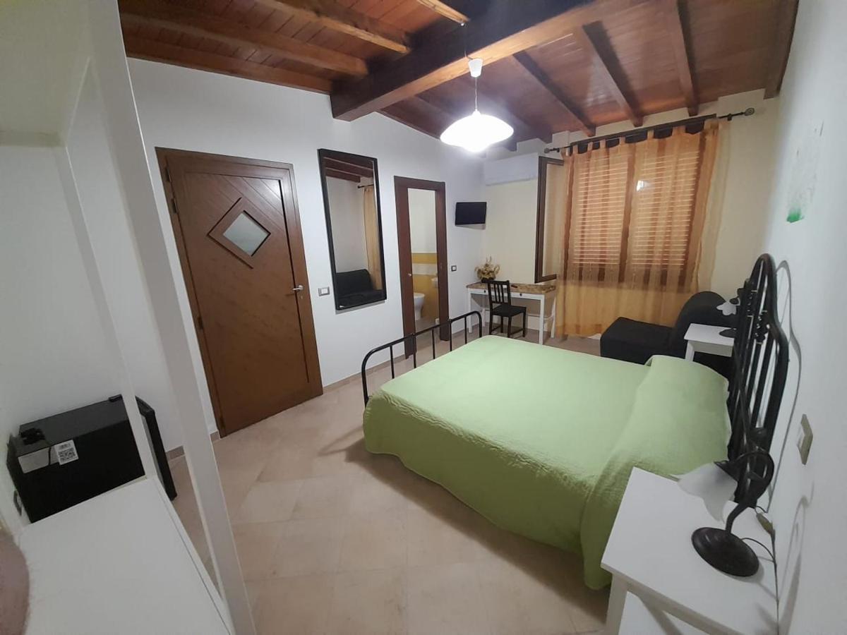 La Sarticola Villa Luni Eksteriør billede
