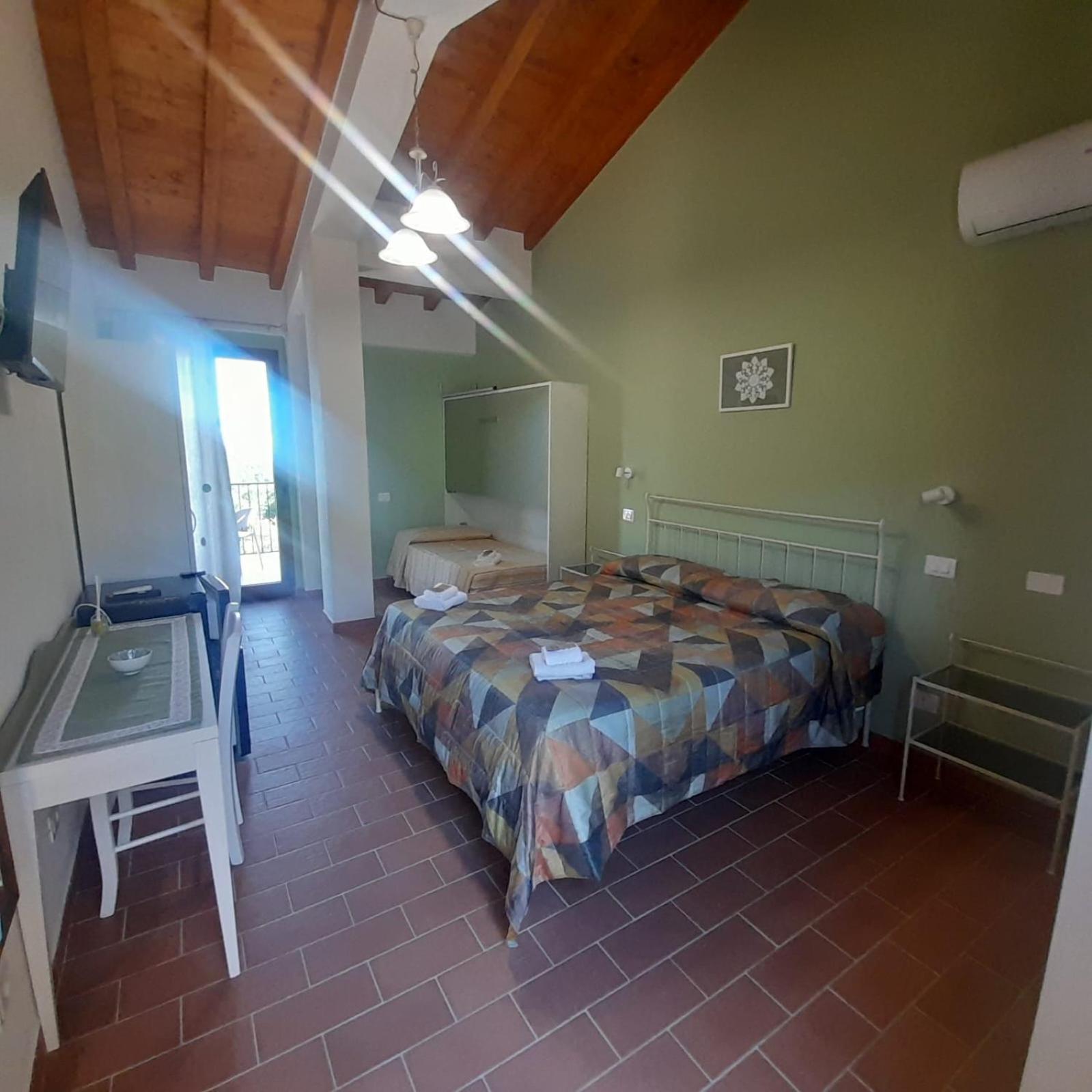 La Sarticola Villa Luni Eksteriør billede