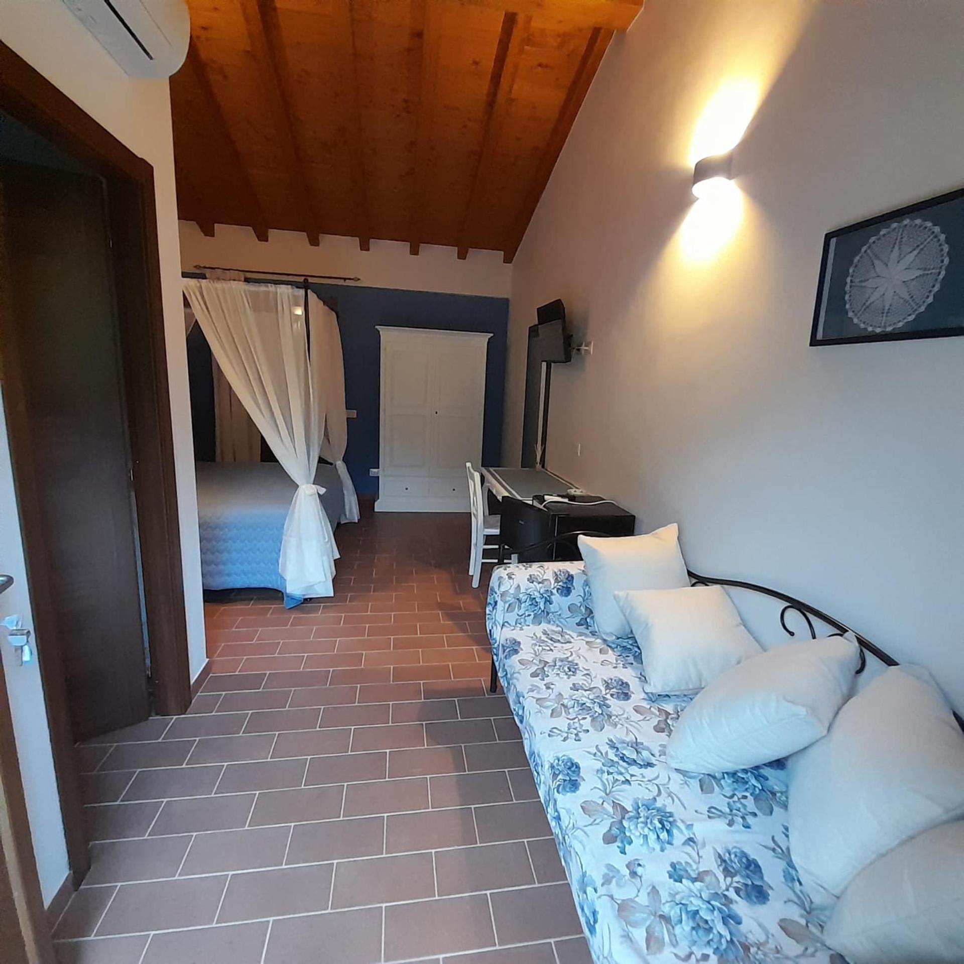 La Sarticola Villa Luni Eksteriør billede
